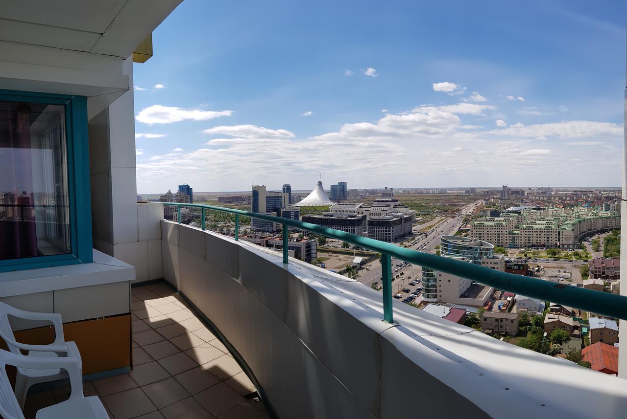 Apartment Lazurniy Астана Екстериор снимка